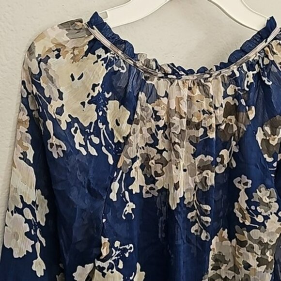 Express Women's Blouse Size XS Sheer Blue Floral Bohemian Flowy Pleated Office - Picture 7 of 12